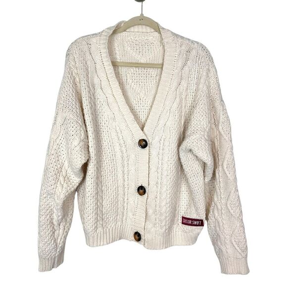Taylor Swift Sweater M/L Large Cream Red Folklore-Era Cardigan Cable Knit Star - Picture 1 of 12